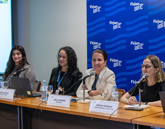 Disque Denúncia Mulher participa do evento Programa Mulheres na Liderança, na Firjan